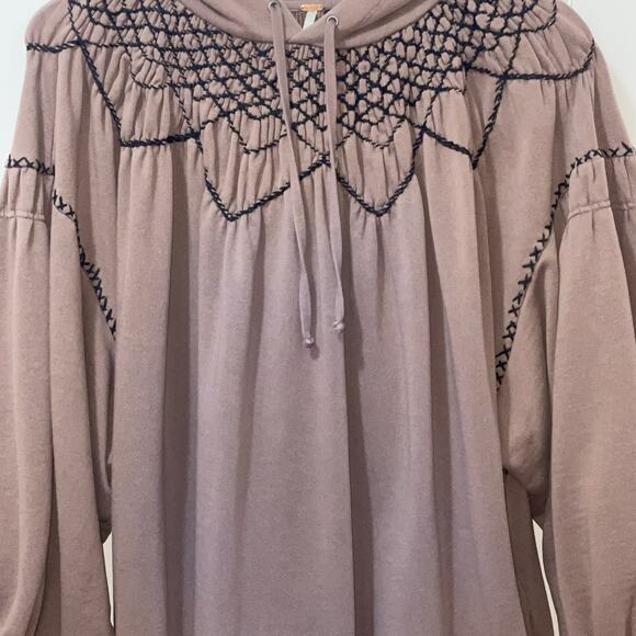 Free People Marty Smocked Sweatshirt Hooded Tunic Mini Dress Brown Bear Size Sm - Picture 4 of 12
